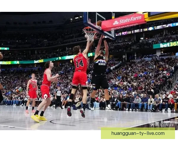 穆雷上半场爆发狂砍33分创个人新高 带领球队火力全开